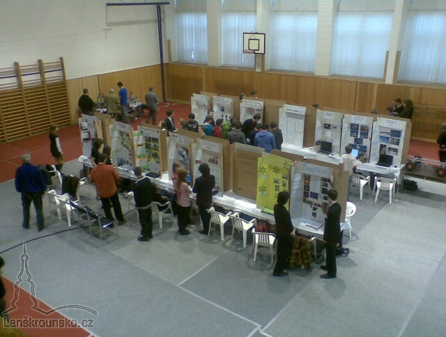 05_Soutezici kategorie STREDOSKOLAK.jpg